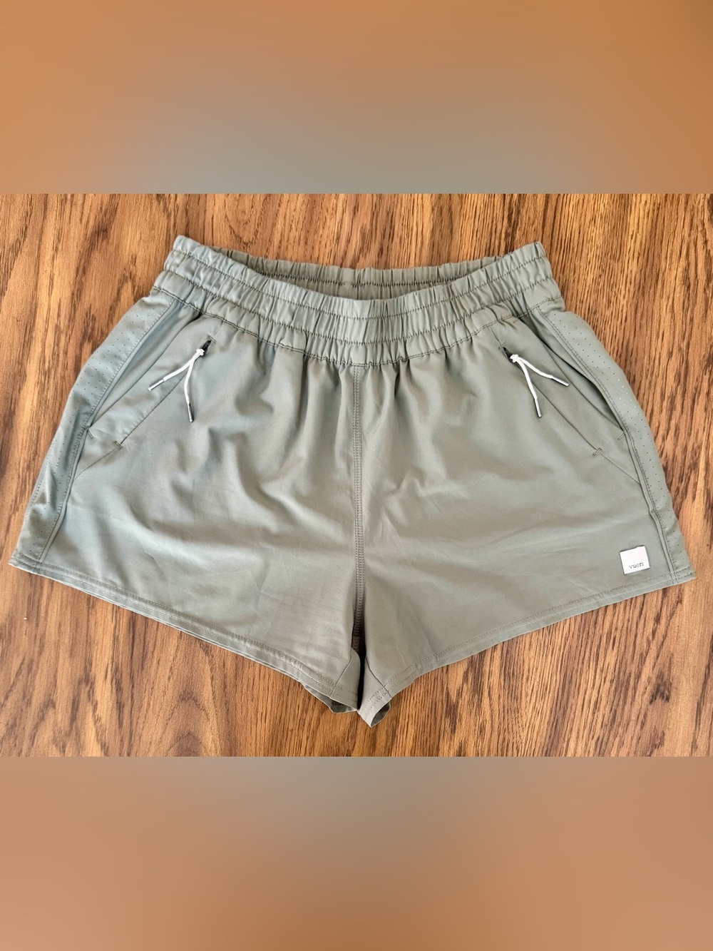 Vuori Women's Dash Short | Size Small